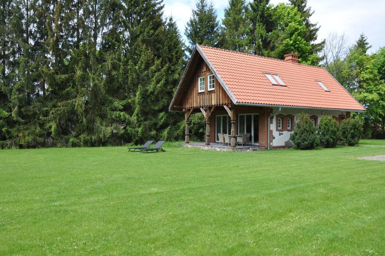 Monte Carvick Nad Jeziorem Seksty Karwik Extérieur photo